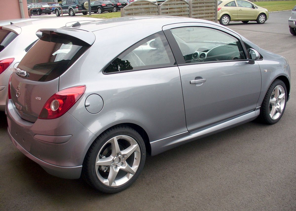 File:2007 Opel Corsa D 01.jpg - Wikimedia Commons