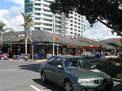 How to get to Orewa North Primary School with public transport- About the place