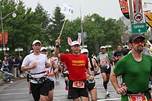3:15 marathon pace rabbit in 2011 Ottawa Marathon May 2011.jpg