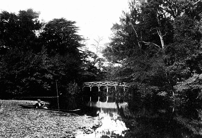 File:Pains Hill Chinese Bridge 1897.jpg