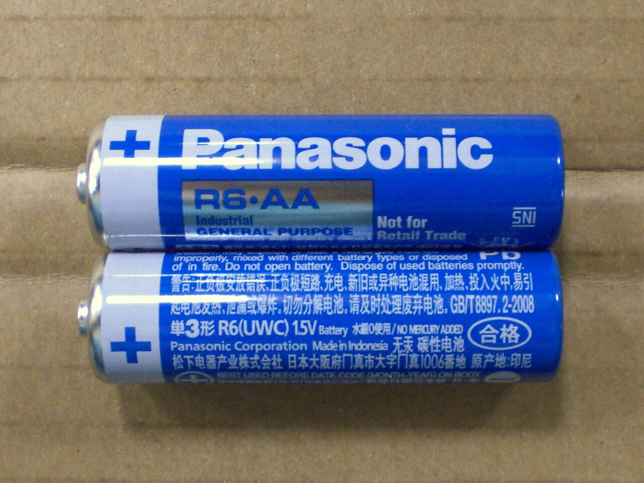 Panasonic batteries. Батарейка Panasonic r06. Панасоник r6 AA. Батарейки Panasonic АА 90 годов. Батарейки Panasonic r06 8 48.