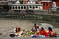 Pashupatinath-Surya Ghats-96-Totengedenken-2014-gje.jpg