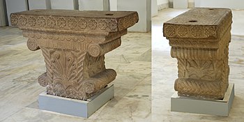 Pataliputra capital front and side view. Bihar Museum. Pataliputra capital front and side view.jpg