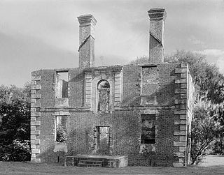 <span class="mw-page-title-main">Brick House Ruins</span> Ruin of a 1725 plantation house on Edisto Island, South Carolina