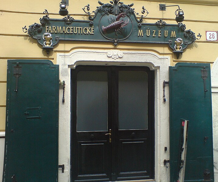 File:Pharmacy Museum in Bratislava.JPG