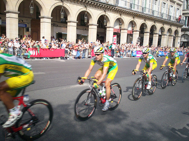 Team Phonak in Paris in the final stage of the 2006 Tour de France.