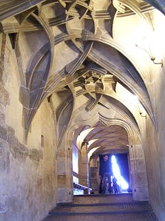 Equestrian staircase