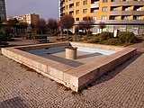Praha - Záběhlice, fontána u OC Květ