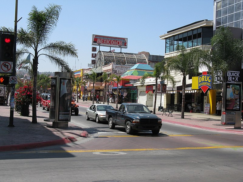 File:Revolucion street, Tijuana - panoramio.jpg