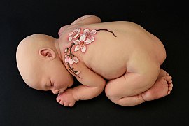Tattooed Baby-תינוק עם קעקוע