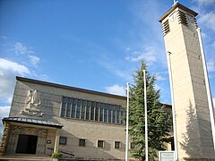 Église Saint-Denis de Roussy-le-Village.