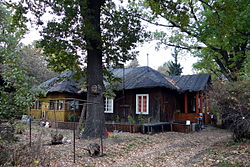 Rudnik nad Sanem - budynek starej leśniczówki