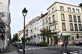 Rue Berckmans, Saint Gilles, Brussel, gaten Rue d'Ecosse til høyre