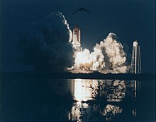 Launch of STS-77 STS-77 launch.jpg