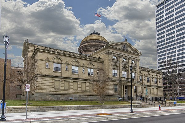 Image: Saint Joseph County Courthouse Indiana (South Bend)