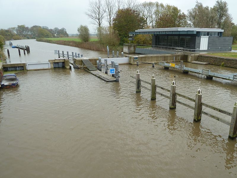 File:Schaphalsterzijl - gemaal Schaphalsterzijl.jpg