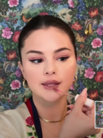 Thumbnail for File:Selena Gomez Beauty Secrets Vogue Lipstick.png