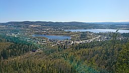 Utsikt över Själevad. Mycklingstjärnen till vänster och Själevadsfjärden till höger.