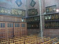 Wapenborden herinneren in een aantal kerken aan de kapittels van de orde van het Gulden Vlies, zo ook hier in de Sint-Baafskathedraal te Gent