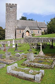 St Issell's church St Issells church, Saundersfoot (geograph 2607213).jpg