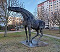 "Schreiender Hengst" von Jo Jastram, 1992, Warnitzer Straße 31, Berlin-Neu-Hohenschönhausen, Deutschland