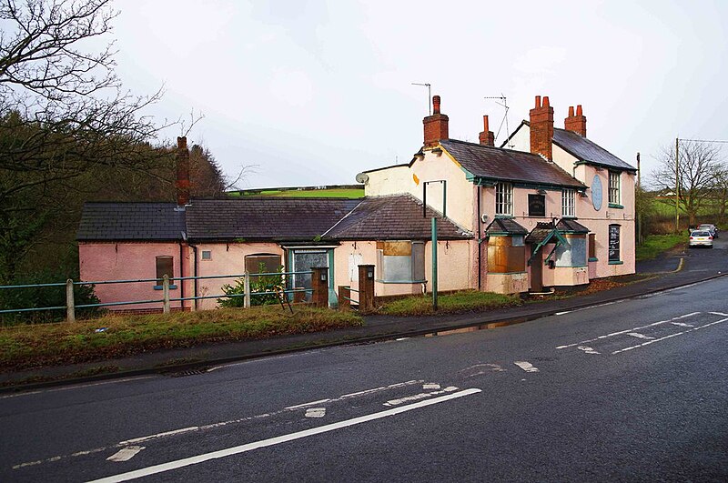 File:The Manchester Inn (4), Bromsgrove Road, Romsley, Worcs - geograph.org.uk - 4797190.jpg