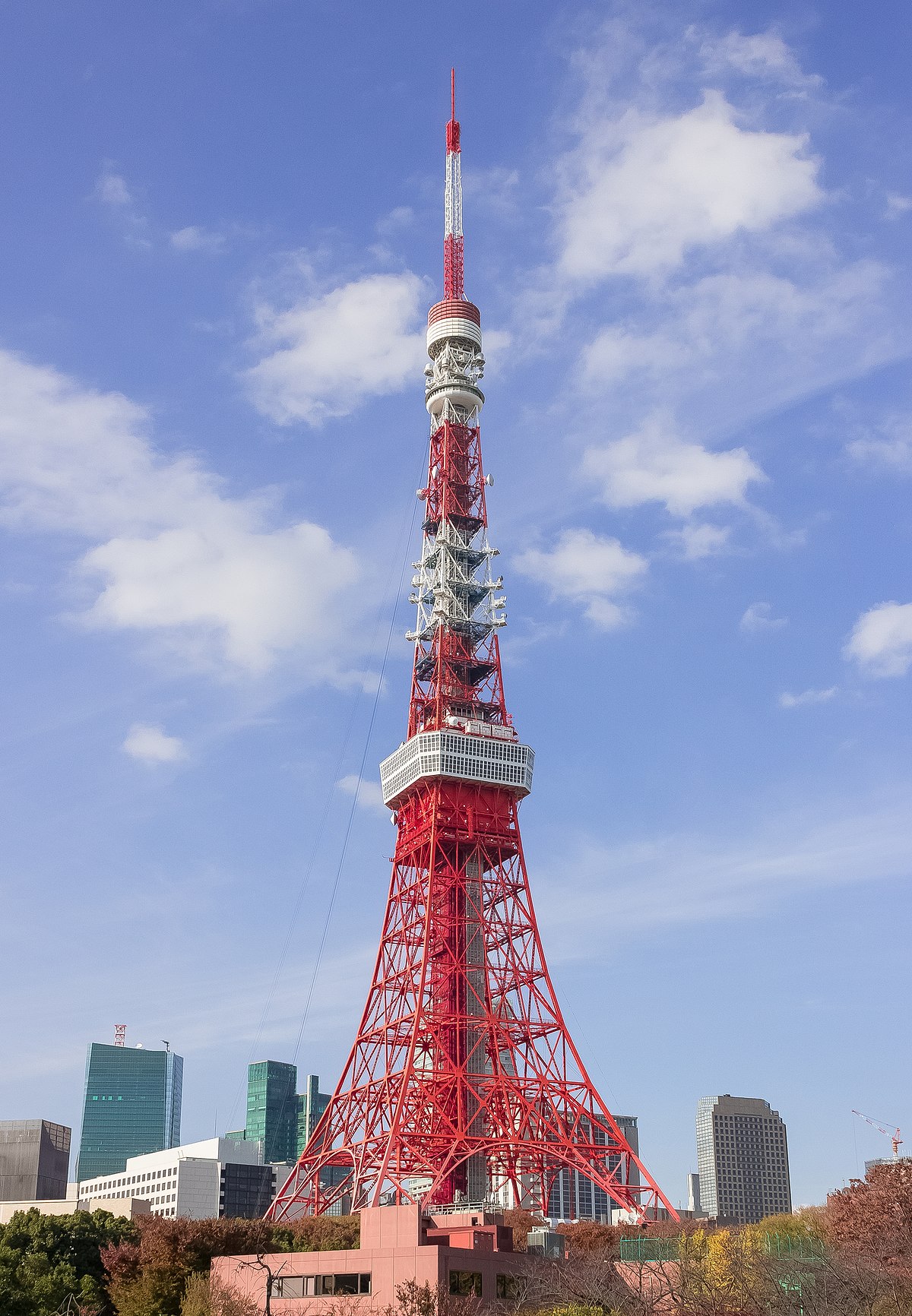 1200px-Tokyo_Tower_2016.jpg