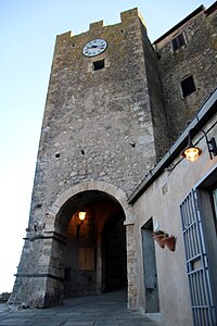 Porte d'entrée (Torre Senese)