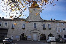 Town hall, Castelnau-Montratier.JPG
