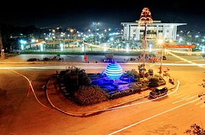 Ciudad de Tuyen Quang.jpg