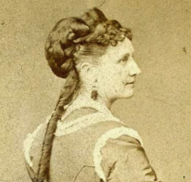 File:Unidentified woman (cropped).png