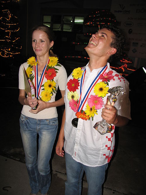 Valentina Golubenko and Ivan Šarić won Under-18 titles in 2008.