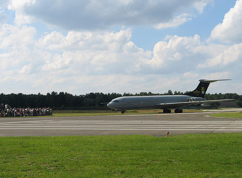 File:Vickers VC10- 17-07-2007 16-20-38.jpg