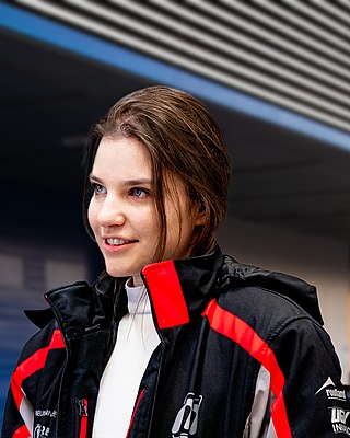 <span class="mw-page-title-main">Vivien Keszthelyi</span> Hungarian racing driver