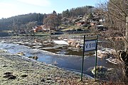 Čeština: Jez U Rybů na řece Vltavě, okres České Budějovice. English: U Rybů weir on Vltava river, České Budějovice District, South Bohemian Region, Czechia.