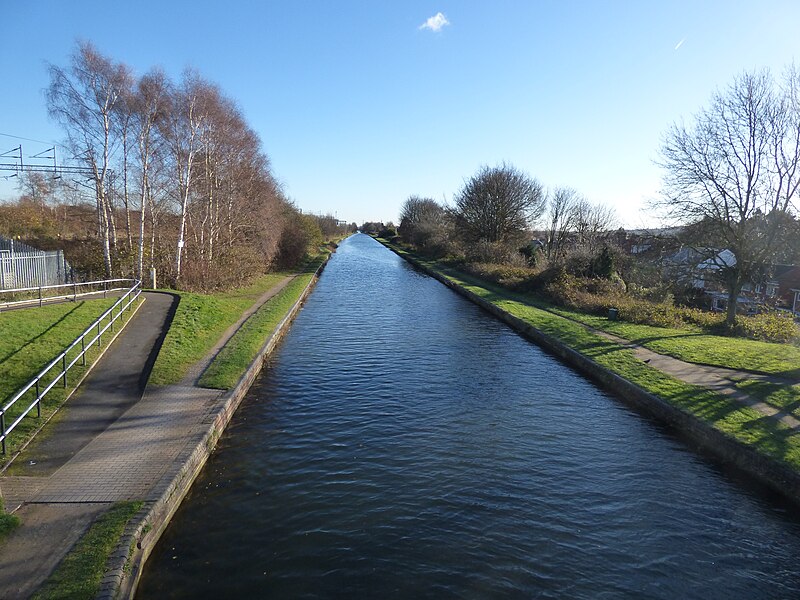 File:Watery Lane Bridge - Birmingham Canal Navigations New Main Line - Tipton (38751877722).jpg