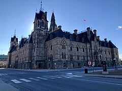 West Block, Parlamento de Canadá (abril de 2019) .jpg