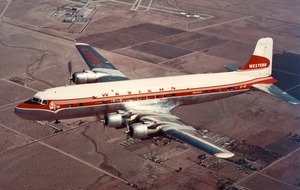 Douglas DC-6B společnosti Western Airlines v říjnu 1956