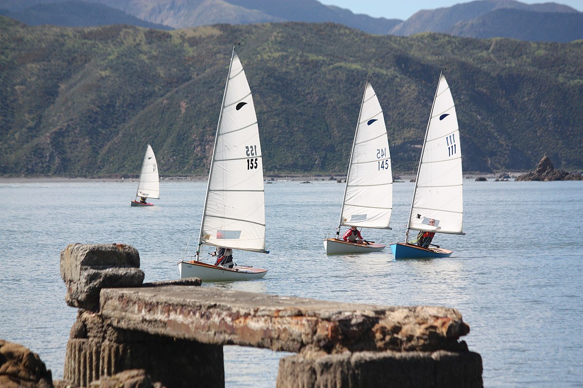 Zephyr (dinghy) - Wikipedia