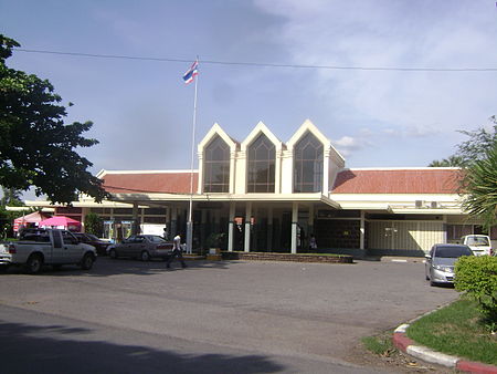 ไฟล์:สถานีรถไฟลพบุรี.JPG