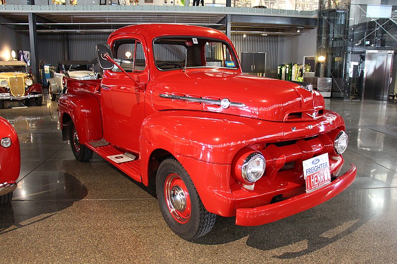 File:1952 Ford F-1 Five Star Cab Pickup (30048549293).jpg