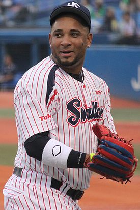 20140713 Wladimir Ramon Balentien, outfielder of the Tokyo Yakult Swallows, at Meiji Jingu Stadium.JPG