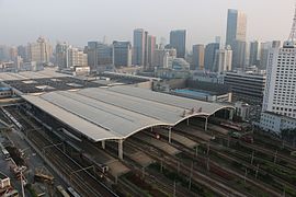 201604 Tracks at Shanghai Railway Station.JPG