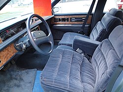 89 Buick LeSabre Limited (5889724250).jpg