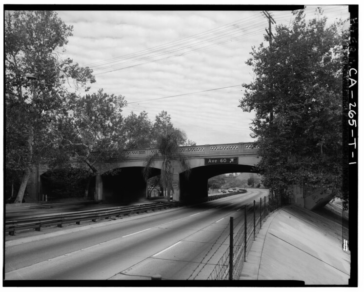 File:ARROYO SECO PARKWAY AND AVENUE 60 BRIDGE. NOTE CONCRETE EMBANKMENT OF ARROYO SECO CHANNEL ON RIGHT. LOOKING 12°N. - Arroyo Seco Parkway, Avenue 60 Bridge, Milepost 28.76 HAER CAL,19-LOSAN,83T-1.tif