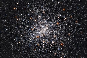 M79 na snímku z Hubbleova vesmírného dalekohledu