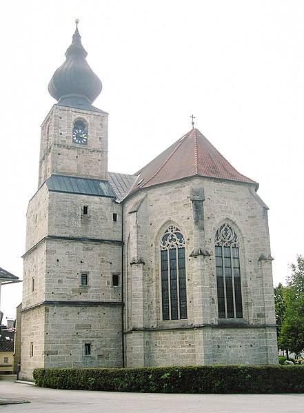 File:Adlwang Pfarrkirche Kirchenplatz 1 (01).JPG