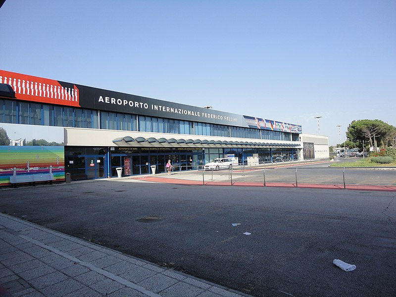 File:Aeroporto di Rimini-Miramare-1.JPG