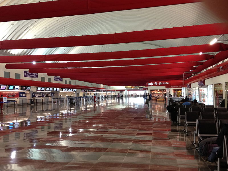 File:Aeropuerto Lic. Adolfo Lopez Mateos (interior).jpg