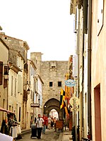 ville de aigues mortes